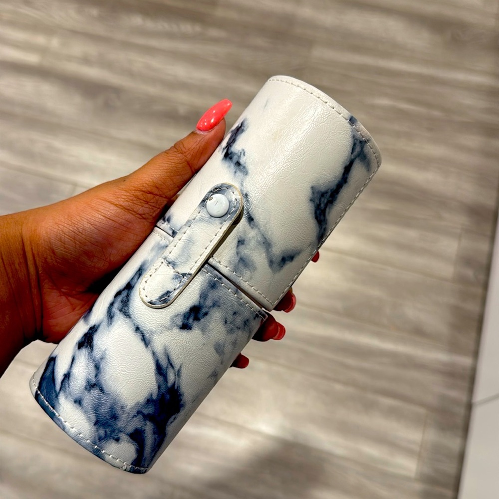 Travel marble makeup brush holder
